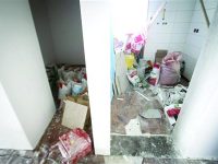 裝修垃圾清運困擾上海泰欣嘉園業主