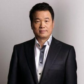 中坤董事長黃怒波：房地產還有20年大發展期毫無問題