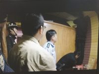 嫌樓上住戶太吵，竟買來“震樓神器”