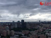 人民房評：應該讓失信開發商付出更高代價