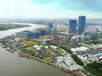 世界人工智能大會搶先看：在現場“調戲”機器人，坐一趟自動駕駛的大巴車……