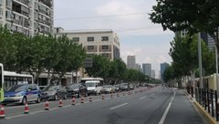 長陽路東長治路沿線1.85公里架空線入地，徹底改變“蜘蛛網”盤踞