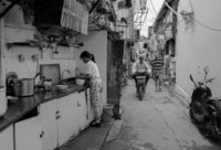50年以上歷史的老舊房屋是否一定不能拆？老城廂的居民何時能徹底告別馬桶？