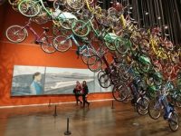 你去美術館了嗎？去年，上海平均每天4場展覽開幕，89家美術館年接待觀眾677萬