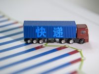 多部委連續發文，能讓快遞小哥不再“舍命狂奔”嗎？