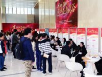 年薪超過30萬元，這個街道深入園區招攬中外高端人才