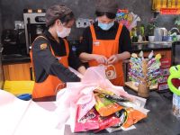 母親節，來伊份開花店了？還免費送花束