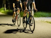 這座公園開放夜騎，約嗎？