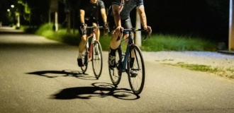 這座公園開放夜騎，約嗎？