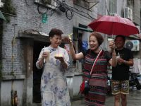 上海這個老舊小區迎來拆除重建，居民100％搬遷后戶口權益如何保障？